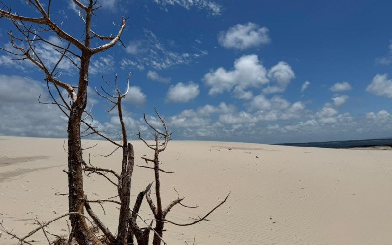 Lençóis proporcionam um espetáculo de dunas e lagos