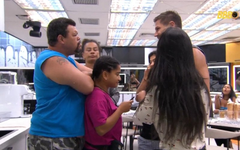 Manhã foi de briga no BBB 26 | abc+