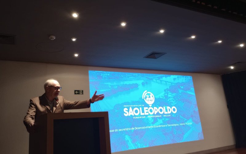 Valmir Pizzutti é empossado secretário de Desenvolvimento Econômico e Tecnológico de São Leopoldo