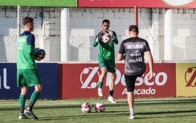 Omar projeta semifinal do Troféu Farroupilha: "É o jogo mais importante do ano"