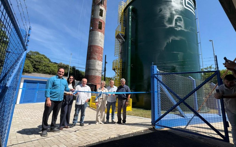 Corsan entrega sistema duplicado de abastecimento de água