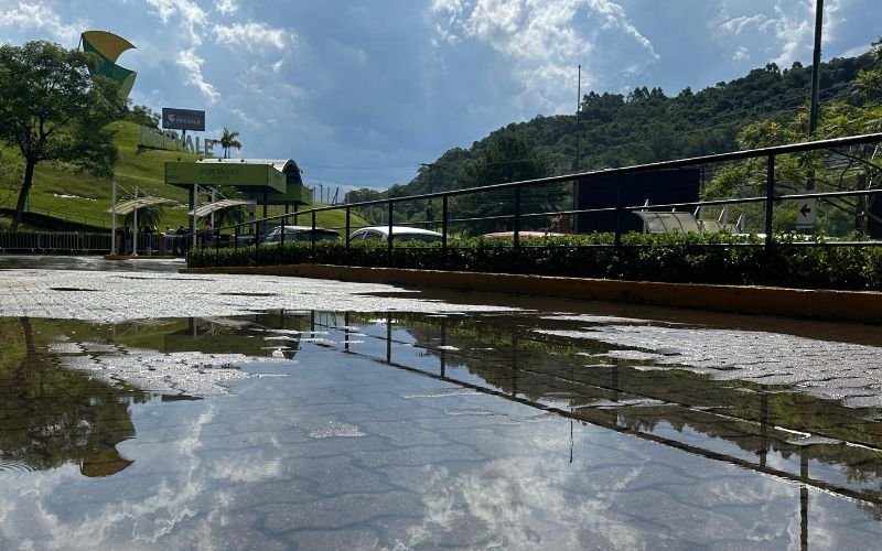 Alguns pontos registraram apenas pancada rápida de chuva | abc+
