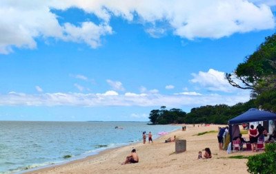 Praias, balneários e lagoa estão impróprios para banho no RS; saiba quais locais banhistas devem evitar
