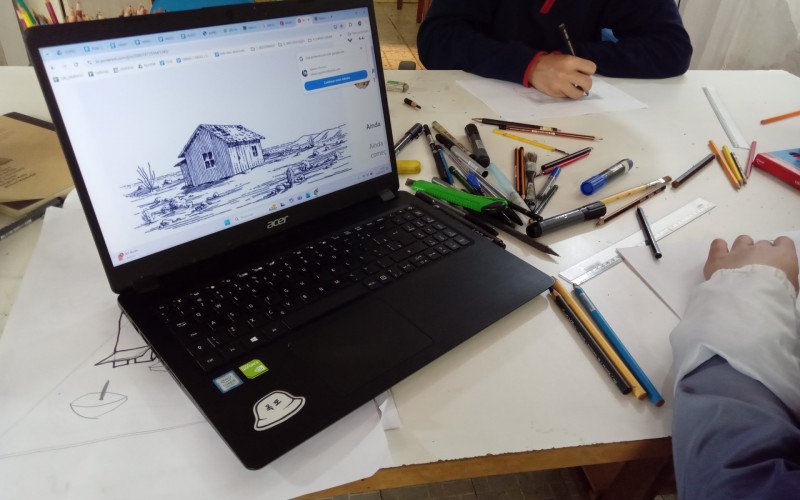 Aulas de artes na Villa Mimosa
