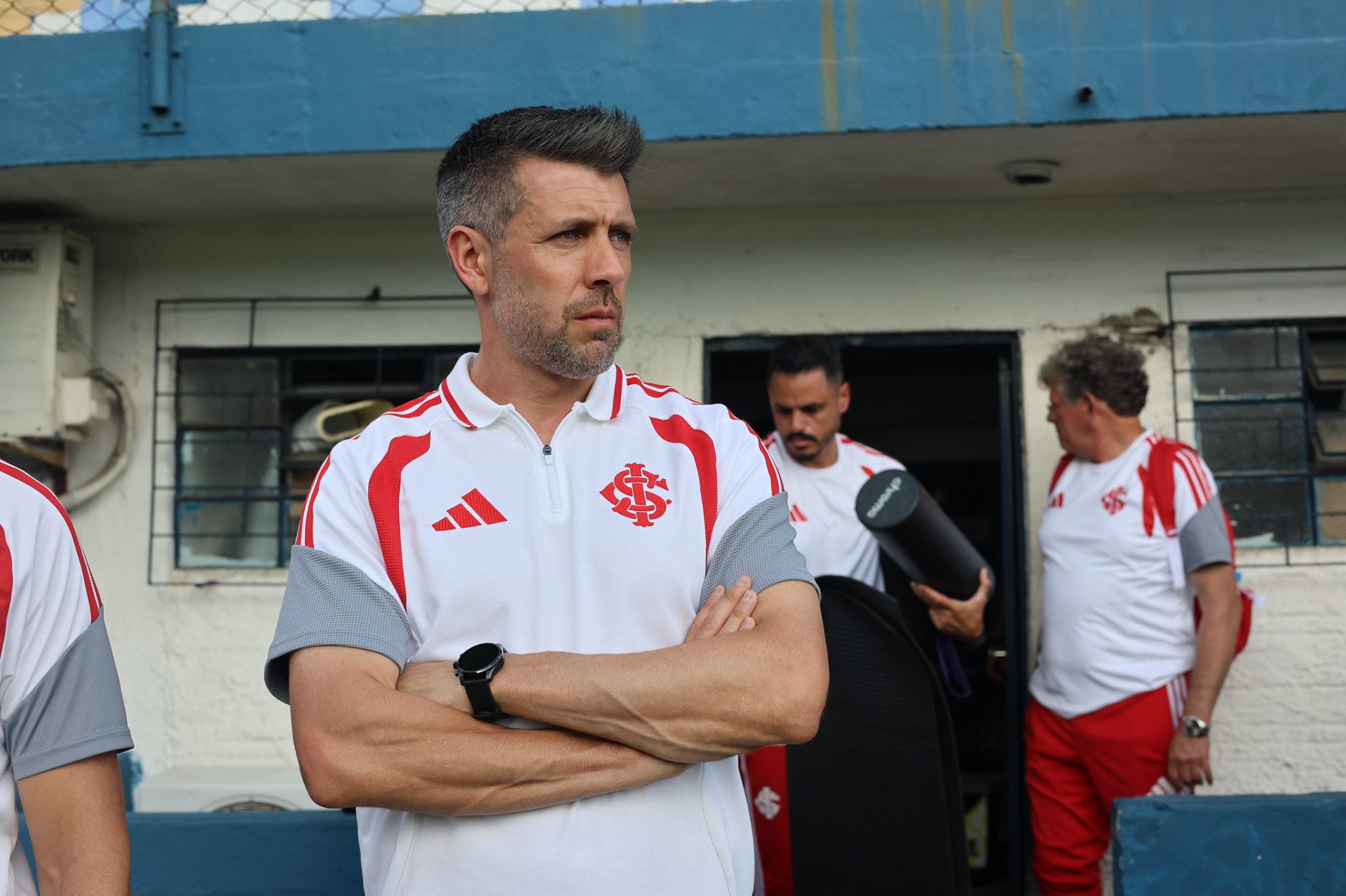 Pezzolano valoriza elenco, mas alerta Inter sobre vantagem: “Sair como se estivesse empatado”