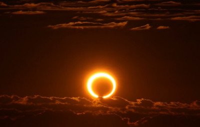 Eclipse solar cria "anel de fogo" no céu nesta terça-feira; saiba onde poderá ser visto