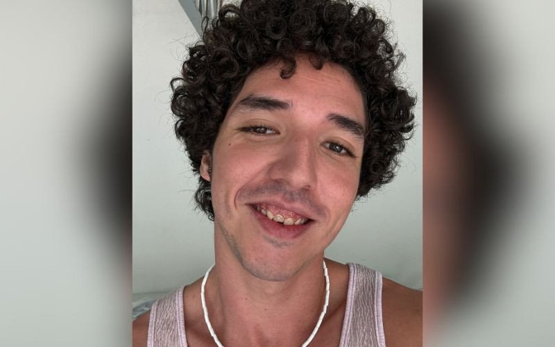João Vitor Silva foi Haroldo no filme o Agente Secreto | abc+