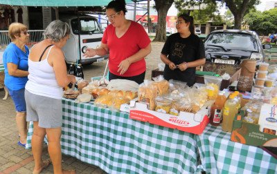 Feiras movimentam os bairros e a economia local em Canoas; confira endereços