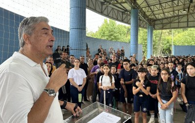 "Aqui não é uma escola que pode tudo", diz prefeito no lançamento da primeira Escola Cívico-Cidadã de Campo Bom