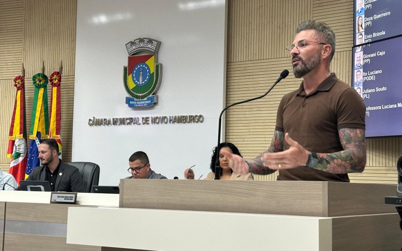 Gustavo Finck (PP) na sessão desta quarta-feira (18) na Câmara de Vereadores | abc+