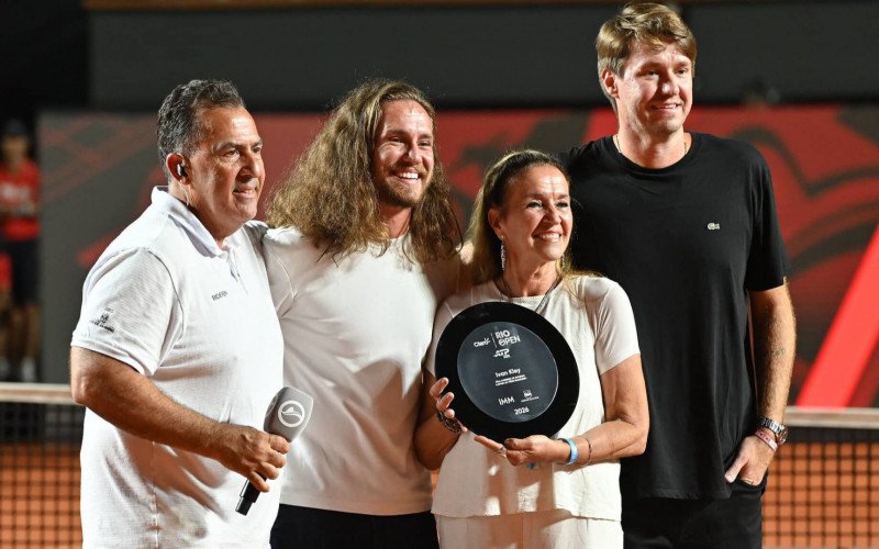 Vitor, Janice e Bruno participaram da homenagem | abc+