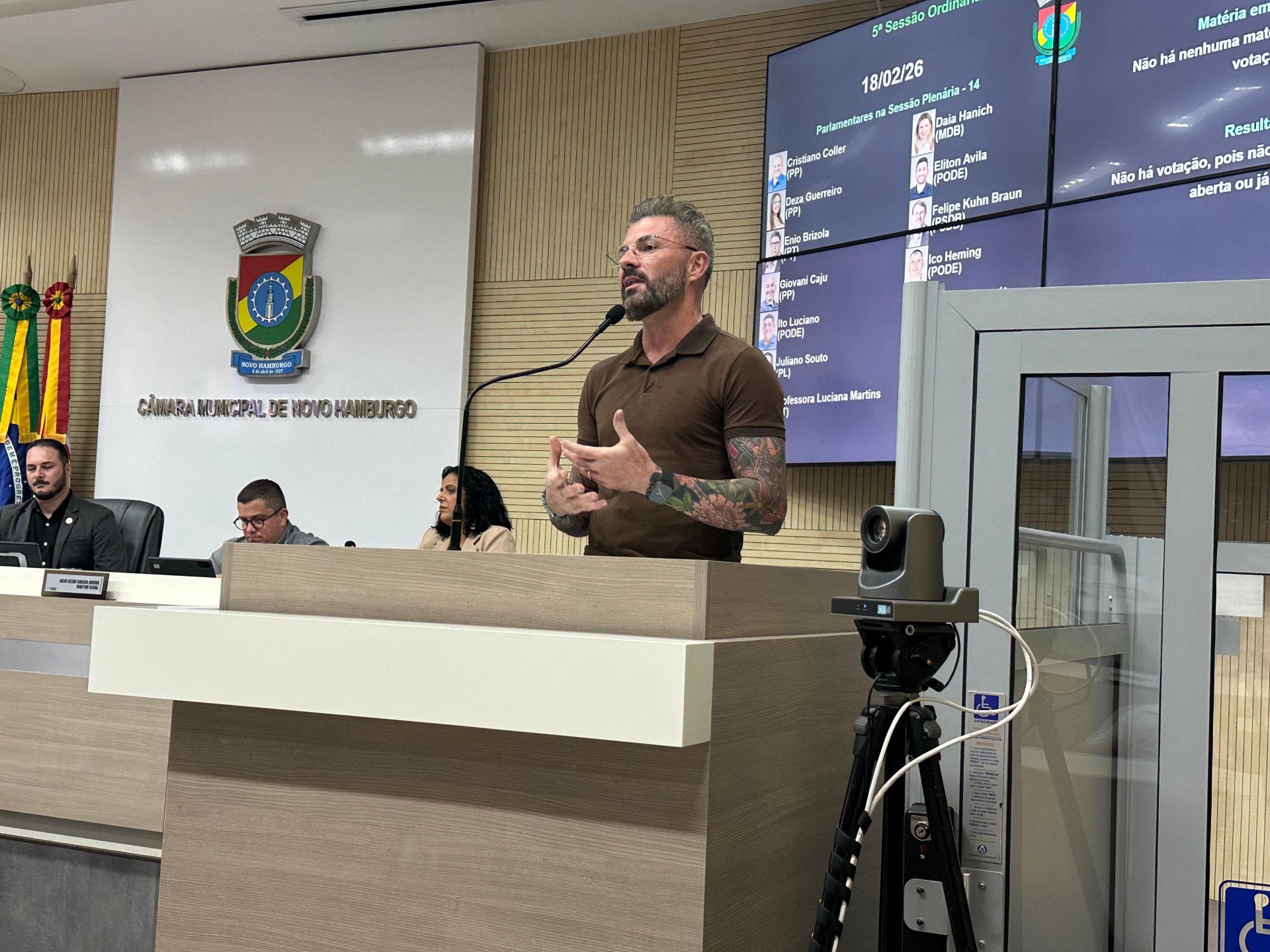 Finck n&atilde;o descarta processo interno no PP contra vereador que o criticou na C&acirc;mara