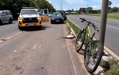 Ciclista é atingido por carro na RS-239