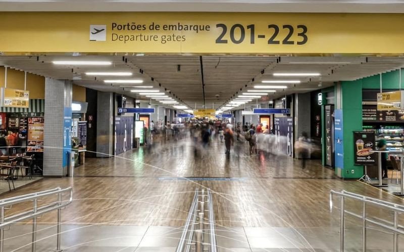 Alguns voos para o oriente médio partiram do Aeroporto de Guarulhos | abc+