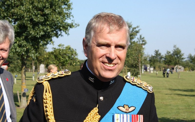 Ex-príncipe britânico Andrew Mountbatten-Windsor  | abc+