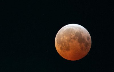 Lua de Sangue vai pintar o céu do Brasil; saiba se espetáculo poderá ser visto no RS