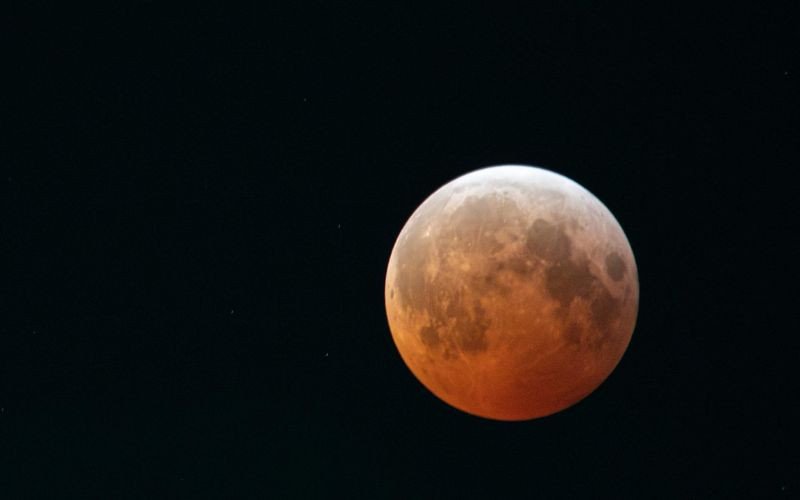 Lua de Sangue vai pintar o céu do Brasil; saiba se espetáculo poderá ser visto no RS | abc+