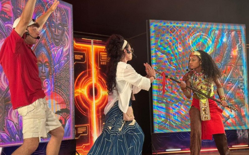Espetáculo O Monstro do Jogo, no Teatro Paschoal Carlos Magno 