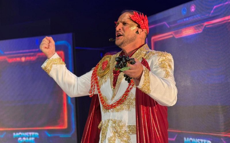 Espetáculo O Monstro do Jogo, no Teatro Paschoal Carlos Magno 