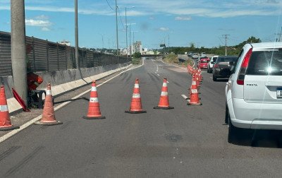 BR-116: Obras deixam trânsito em pista reduzida no trecho de São Leopoldo