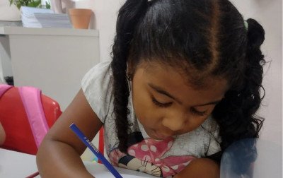 Caderno de transição auxilia alunos do 1º ano na Emeb João Goulart