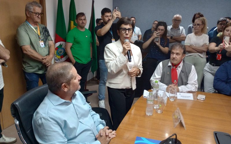 Iara Cardoso é empossada oficialmente como a nova secretária de Saúde