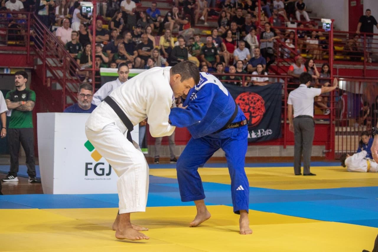 Copa Canoas de Judô reúne mais de 600 atletas na Universidade La Salle