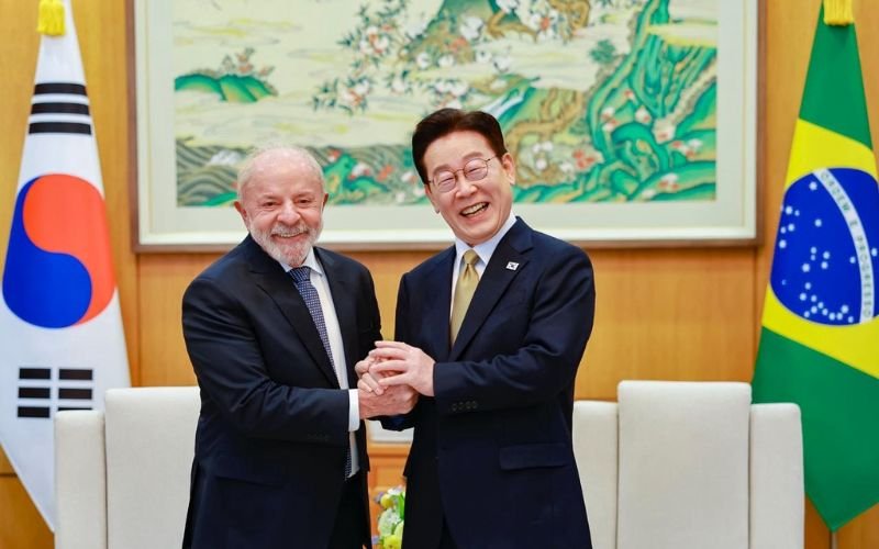 Em Seul, Lula anuncia acordos comerciais com a Coreia do Sul