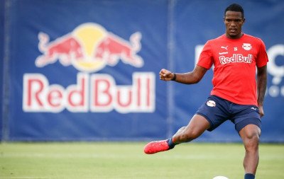Red Bull Bragantino multa zagueiro após fala machista contra árbitra