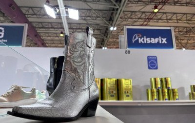 Kisafix apresenta sua linha completa para a indústria na Fimec 2026