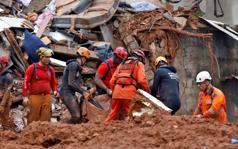 Fortes chuvas que atingiram a Zona da Mata mineira desde segunda-feira (23) deixaram até o momento 36 mortos | abc+