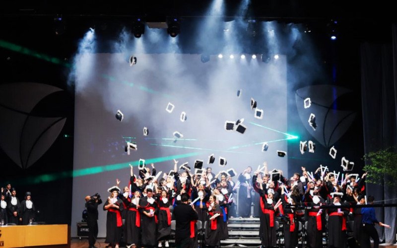 Teatro Feevale surgiu a partir da demanda das formaturas universitárias