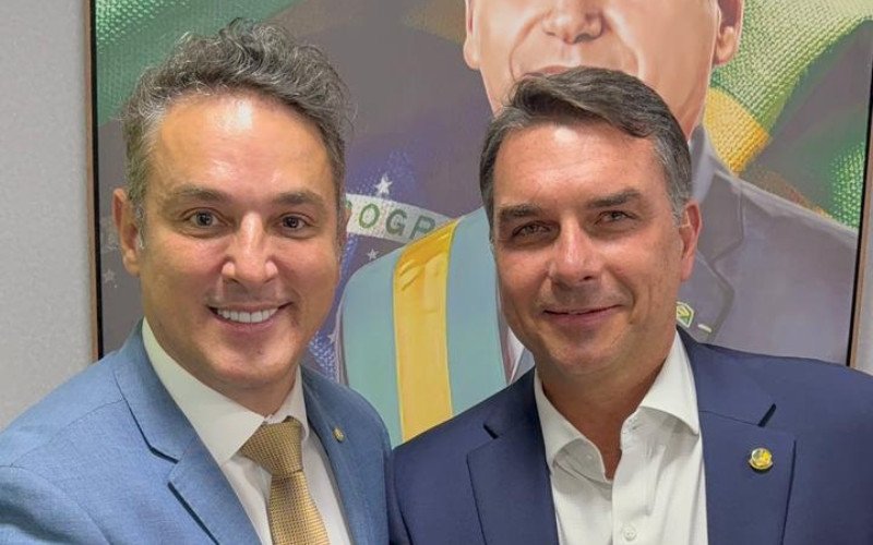 Flávio Bolsonaro virá ao RS para pré-campanha de Zucco ao governo do Estado | abc+