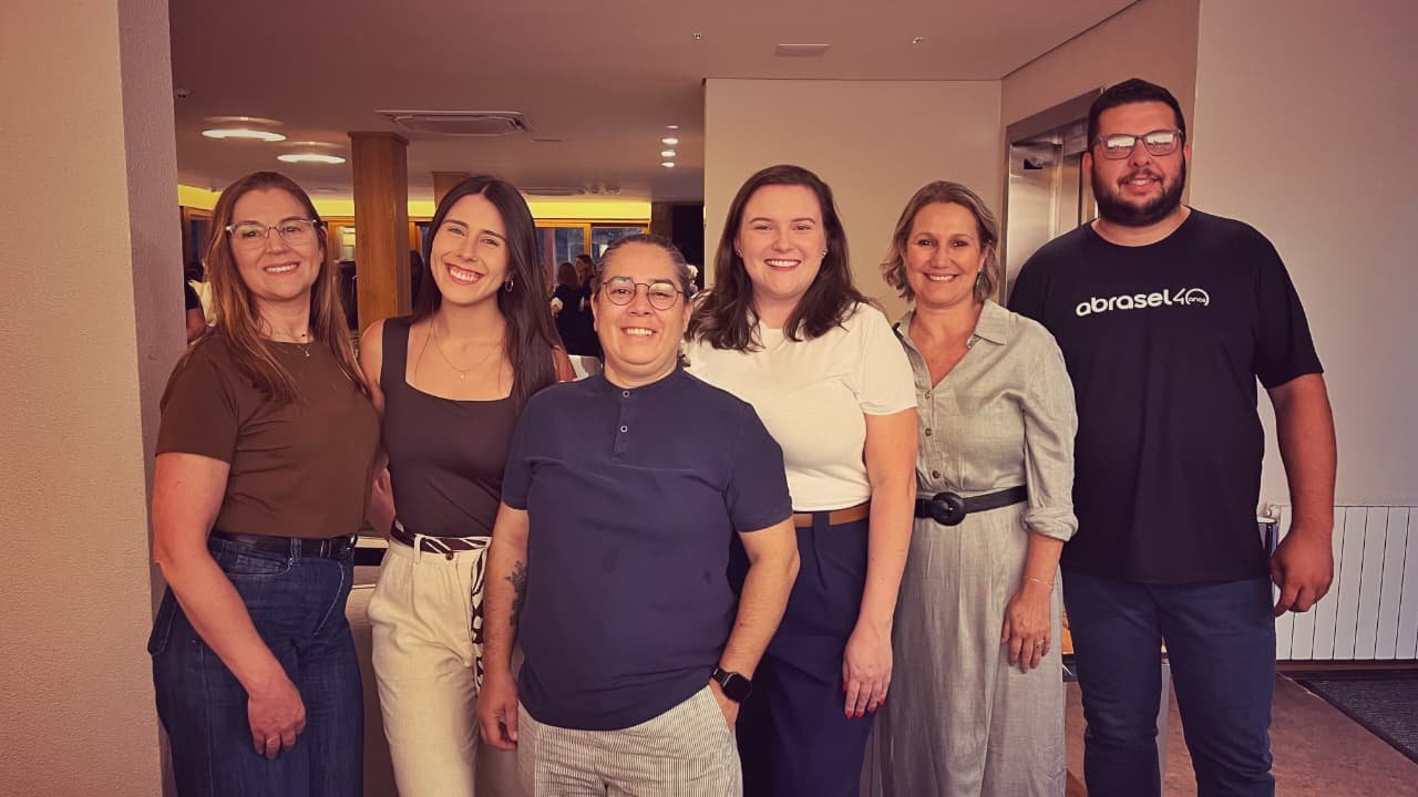 Abrasel Hort&ecirc;nsias lan&ccedil;a projeto para incentivar e empoderar mulheres do setor gastron&ocirc;mico