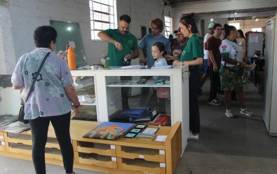 VÍDEO: Megabazar em Novo Hamburgo tem valores acessíveis e diversidade de itens com peças por até R$ 2