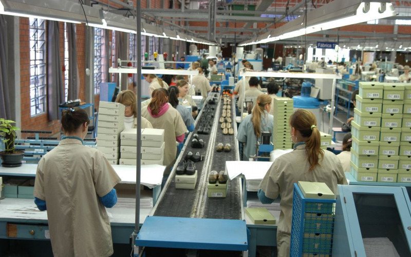 Empresas têm até este sábado para enviar dados salariais por gêneros | abc+