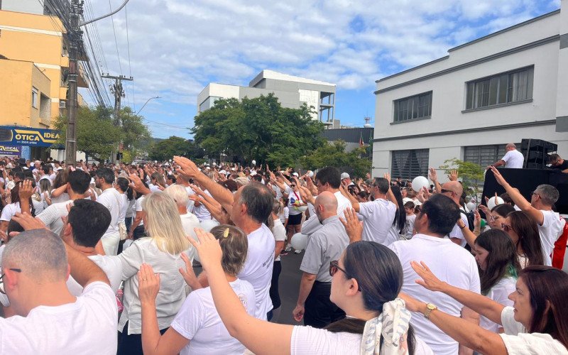Caminhada da Família pela Paz inicia as comemorações dos 71 anos de Sapiranga