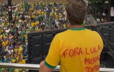 Em ato na Avenida Paulista, Nikolas Ferreira diz que destino final de Lula e Moraes é a prisão