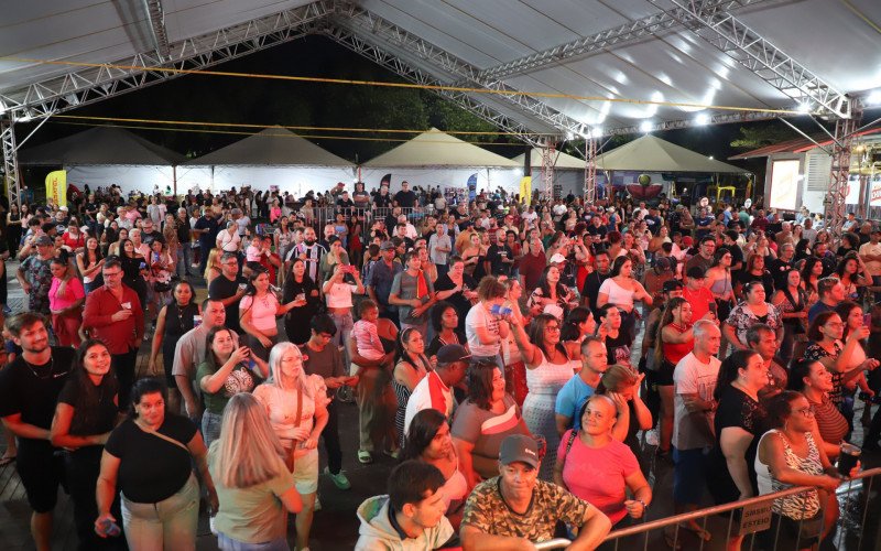 Aniversário de 71 anos de Esteio contou com esporte e festa