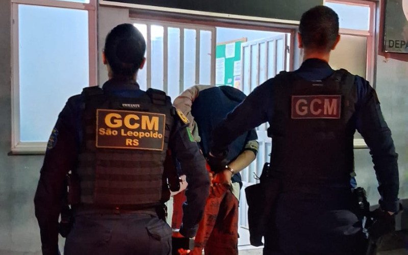 Homem é preso pela terceira vez em menos de 30 dias, em São Leopoldo