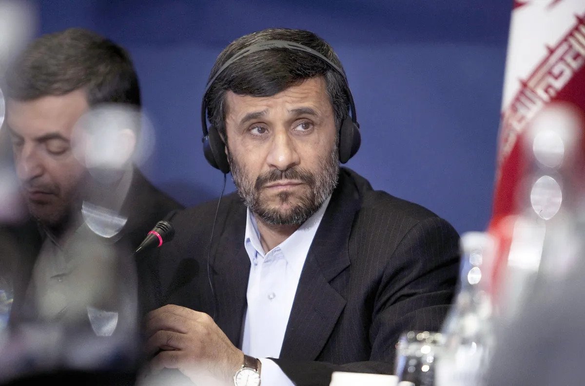 Ex-presidente do Irã, Mahmoud Ahmadinejad, é morto após ataques, diz agência iraniana