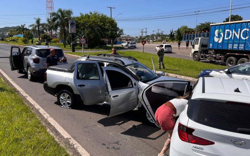 Perseguição e troca de tiros após assalto em revenda | abc+