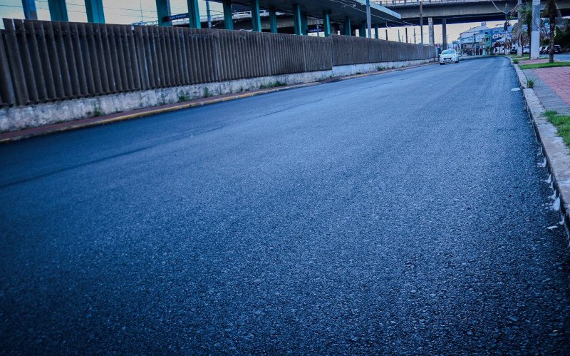 Obras de revitalização da Avenida Sapucaia já alcançaram 45% de execução