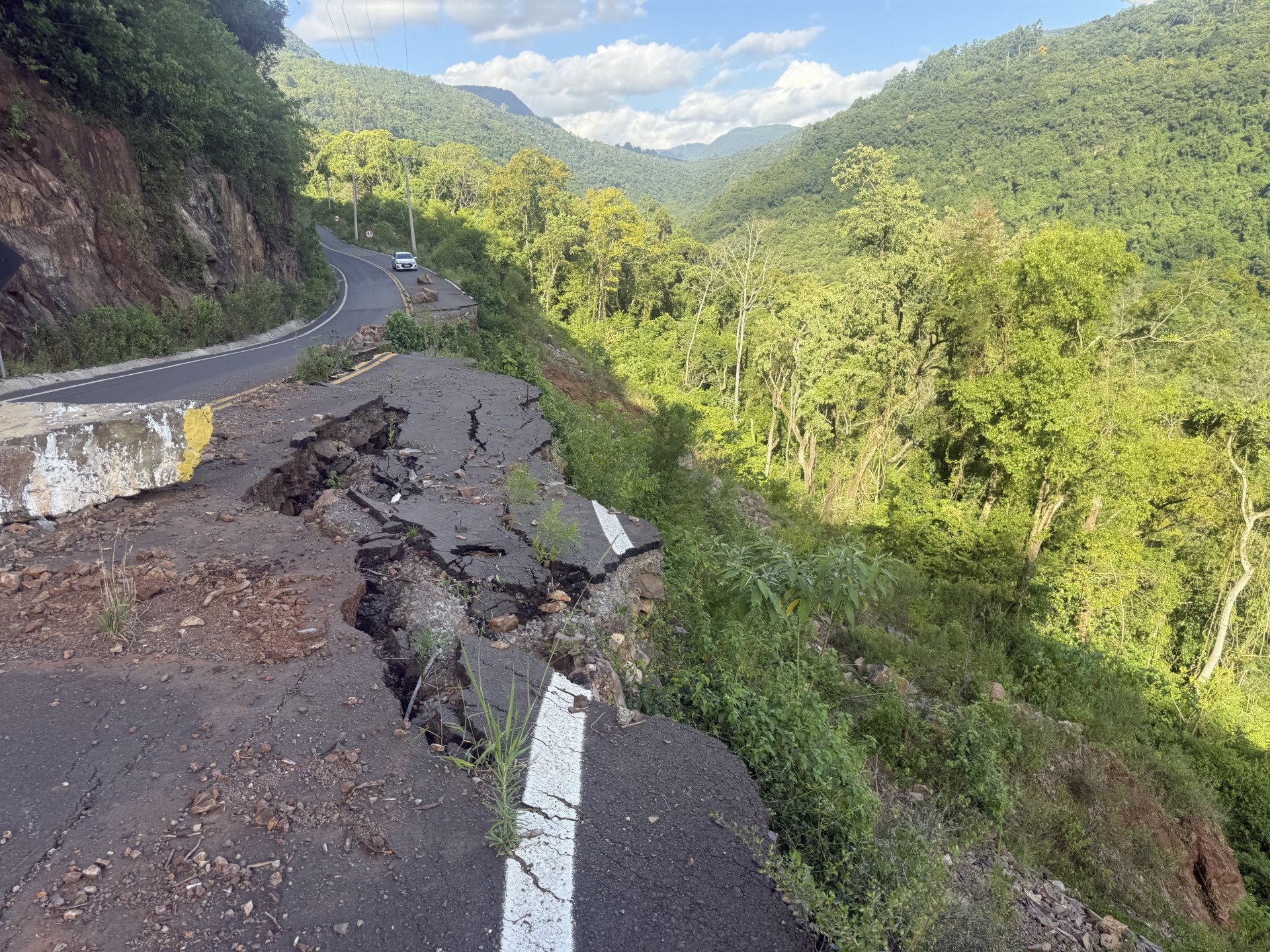 Com R$ 7,3 milh&otilde;es garantidos para a reconstru&ccedil;&atilde;o, Rota Panor&acirc;mica ter&aacute; novo tra&ccedil;ado e projeto mais resiliente