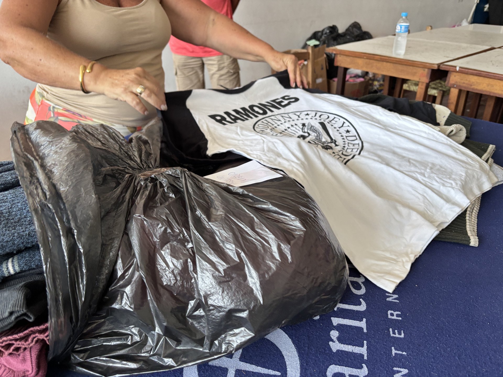 Itens de verão estão entre os materiais disponíveis
