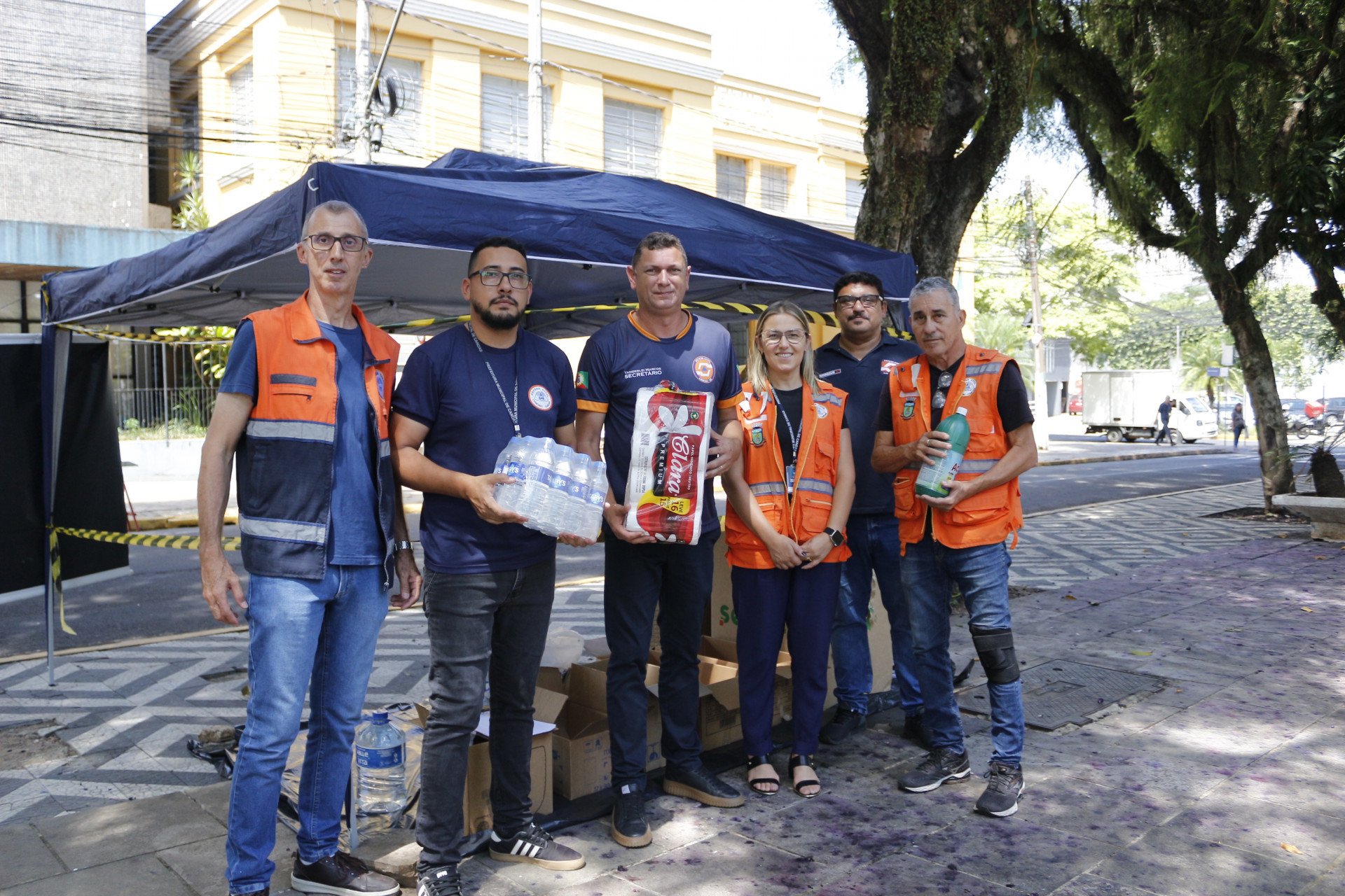 “Retribuir a ajuda”: Doações para Minas Gerais mobilizam cidades da região
