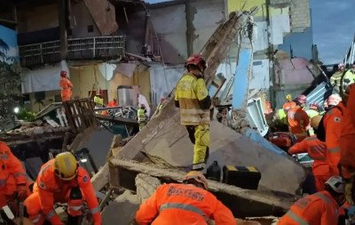 Bombeiros resgatam última vítima de escombros de lar de idosos que desabou