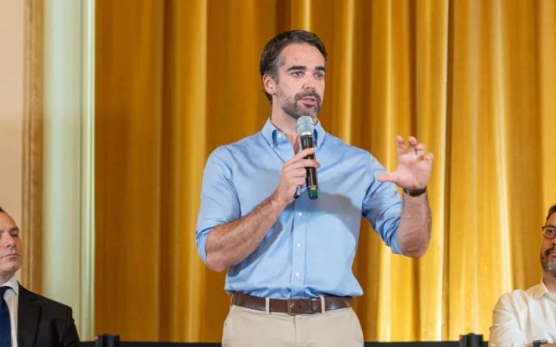 &ldquo;Legado de Bolsonaro foi trazer Lula de volta&rdquo;, diz Eduardo Leite em SP