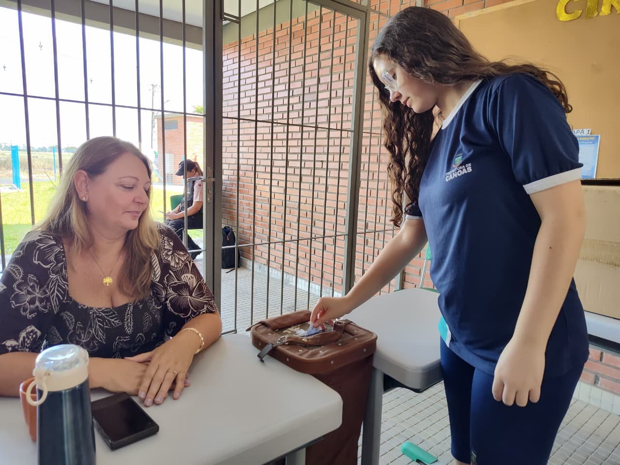 Eleições de diretores e vices mobilizam comunidade escolar em Canoas