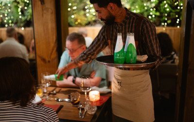 Hotéis de Gramado e Cambará do Sul terão menu com rótulos de águas minerais do Brasil e do mundo